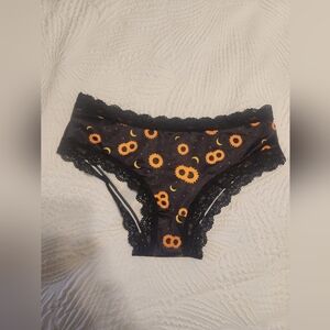 Black Lace Trim Sunflower Print Panties